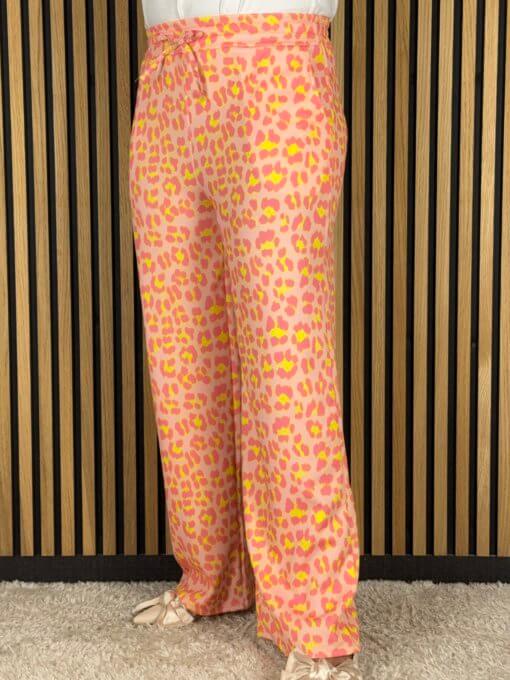 Hose - Leopard Orange