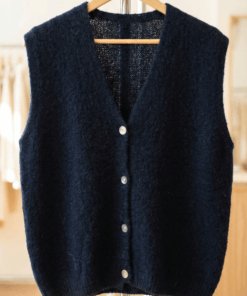 Strickweste mit V-Ausschnitt - div. Farben